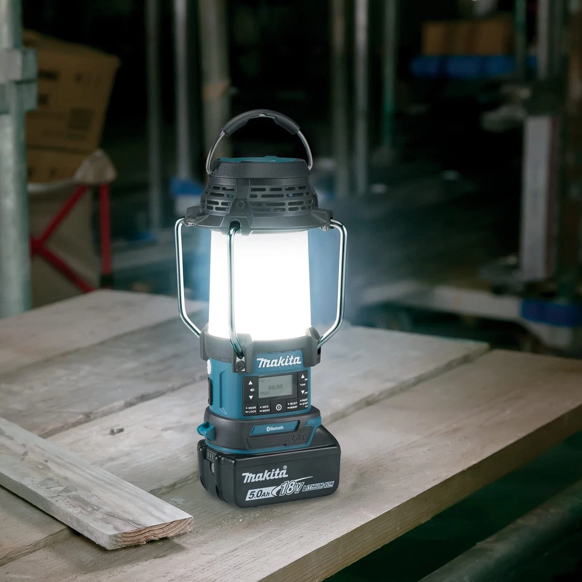 Makita DMR056 18V/14.4V LXT Cordless Lantern Bluetooth DAB/DAB+ Radio Body  Only 88381763509 | eBay