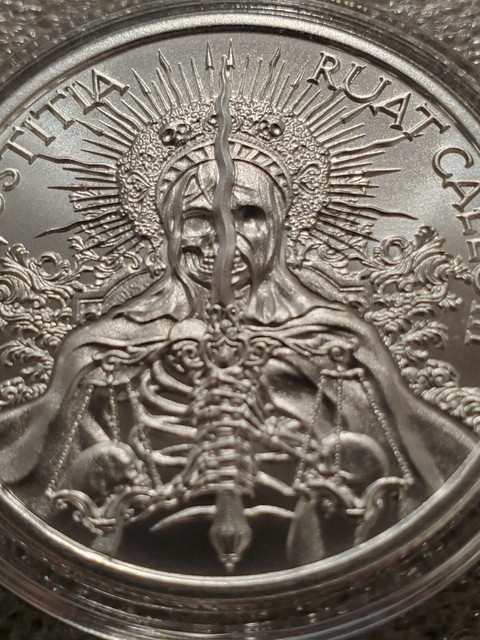 Fiat justitia ruat caelum