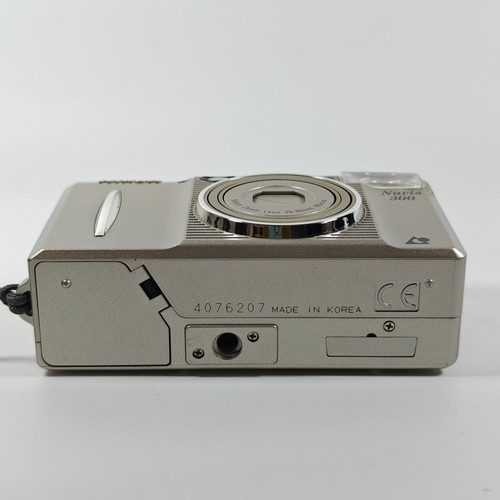 NIKON Nuvis 300 Camera APS Film 28-80mm Zoom Lens Vintage 1999, Case, Manual Box - Picture 11 of 15