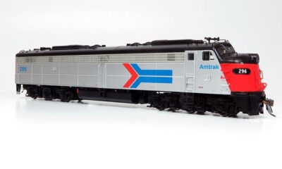 HO EMD E8A (DC/DCC/Sound): Amtrak - Phase 1: #324