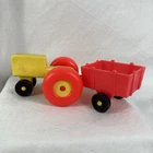 VTG Fisher-Price Toys Little People Play Family Farm 915 Yellow Tractor Red Cart