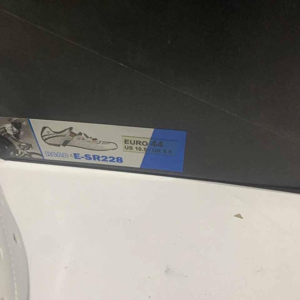 Zapatilla ciclismo carretera Exustar talla 10.5 con clips y pedales Foto 3 de 4