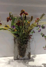 Primitive OLD Wood Wall Mount Flower Vase Distressed Old Paint Finish Wire vase