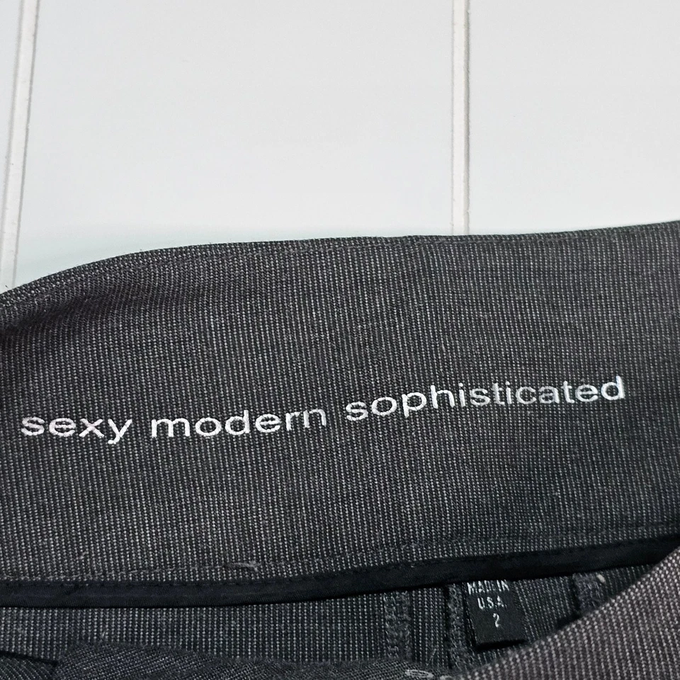 Pantalones Y2K Bebe Para Mujer Gris Talla 2 Elastizados Corte Bota Sexy Moderno Sofisticado Foto 4 de 4