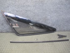 89-92 Toyota Supra Ma70l Rear Left Quarter Glass Window W Molding Hardware Oem 89-92 Toyota Supra Ma70l Rear Left Quarter Glass Window W Molding Hardware Oem