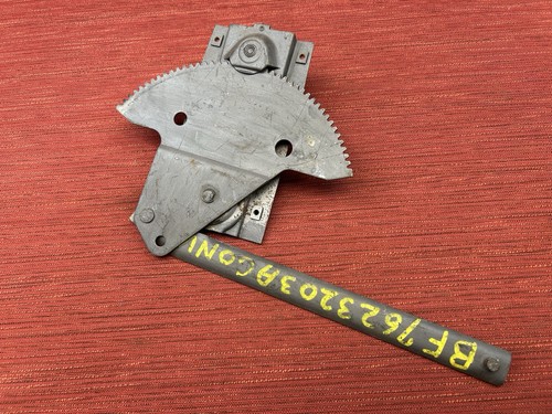 1953-1954 Ford, convertible , hardtop front window regulator - Foto 5 di 8