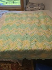Handmade Crochet Baby Blanket Pastel Rainbow Chevron Ripple Zig Zag Cute Throw