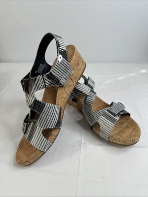 VANELI Womens Burlie White & Black Stack Patent Sandal Shoe Size 9 M New