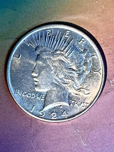 1924 PEACE DOLLAR     GEM BU Handpicked for great eye appeal and Quality