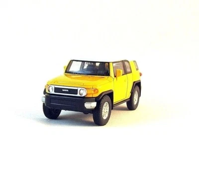TOYOTA FJ CRUISER JAUNE/BLANC WELLY 1/38 DIECAST CAR COLLECTOR'S MODEL,NEW - Photo 1/4