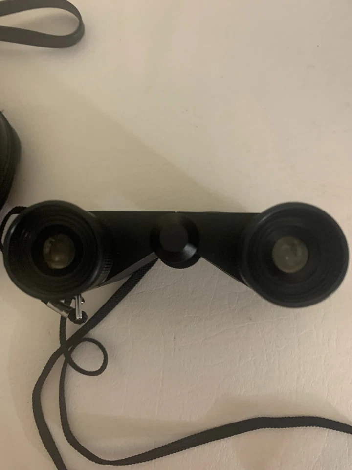 Zenith Tempest Blickwinkel 8x20 field 1000 yards light weigh Binoculars W/ Case - Image 4 of 4