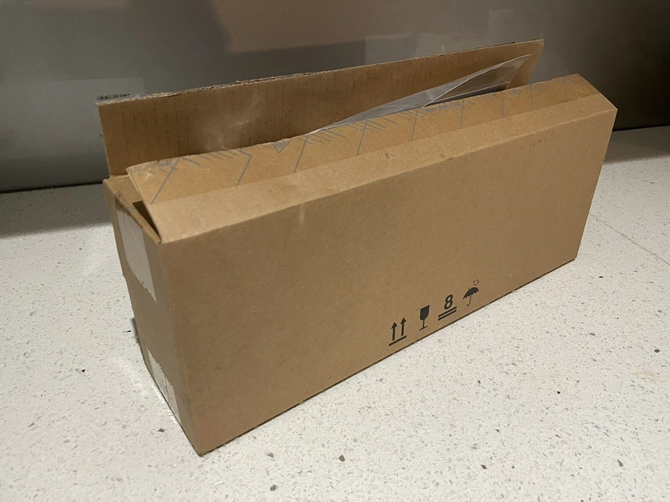 Base HP Ultra Slim HSTNN-IX10 2013 con 2 puertos de pantalla D9Y32AA con fuente de alimentación Foto 2 de 4