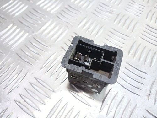 Opel Zafira A 2000 Heizungslüfter Regler Widerstand 90559834 Diesel UST70496