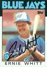 Ernie Whitt autographed Baseball Card (Toronto Blue Jays) 1986 Topps #673