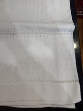 Vintage Linen Tablecloth White Floral Embroid...