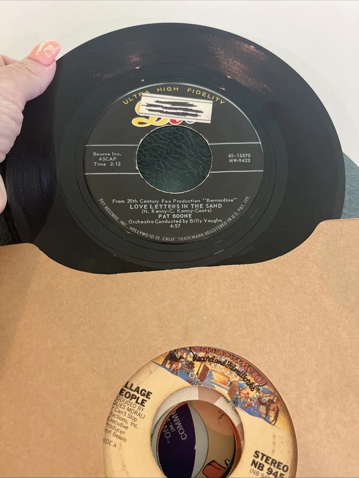 14 Vintage Records 1970’s-Aerosmith, Motown , Bee Gees , Village People, More ! - Image 4 of 4