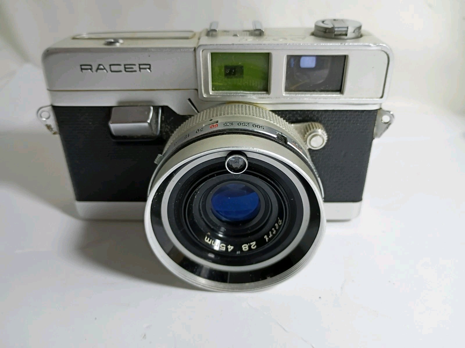 Vintage Petri Racer 35mm rangefinder film camera