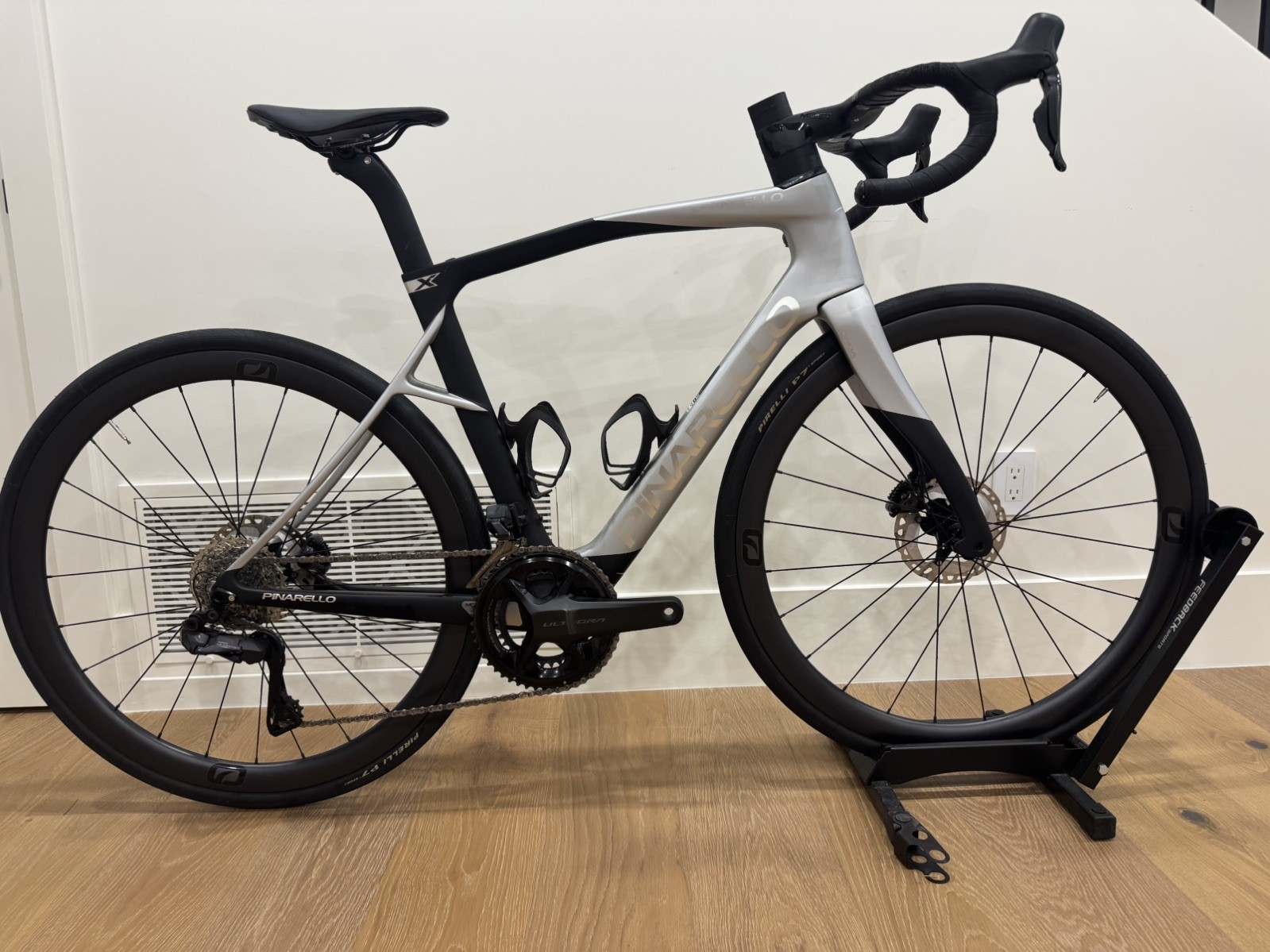2025  Pinarello X7- Ultegra Di2 Disc - $8200 Retail,  51.5cm