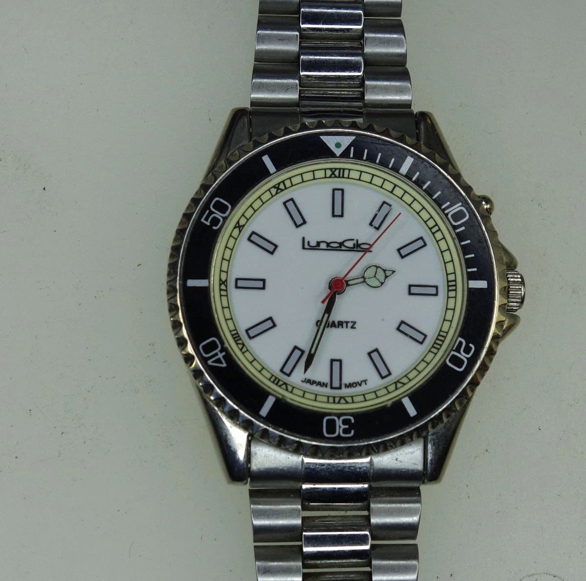 RARE MAN s JAPAN Lunaglo QUARTZ THREE TIME LINES WITH DATE LG 107 Watch