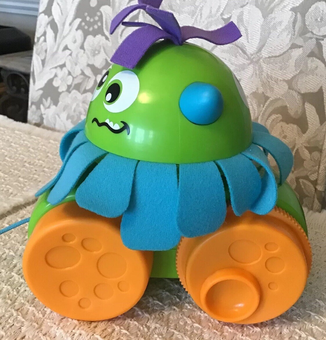フィッシャープライス 歩いてぐるぐる! モンスター FHG01 Amazon | フィッシャープライス 歩いてぐるぐる! モンスター