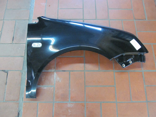 VW Polo 4 9N Kotflügel vorne rechts original Farbcode L041 Bj 03-