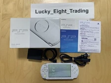 PSP 3000 Pearl White PW Box Console Charger [BOX]