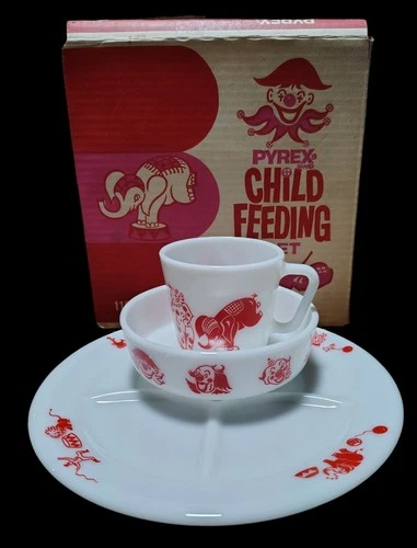 Vintage Pyrex Child’s Circus Themed 3 Piece Set In The Original Box ! Minty NOS