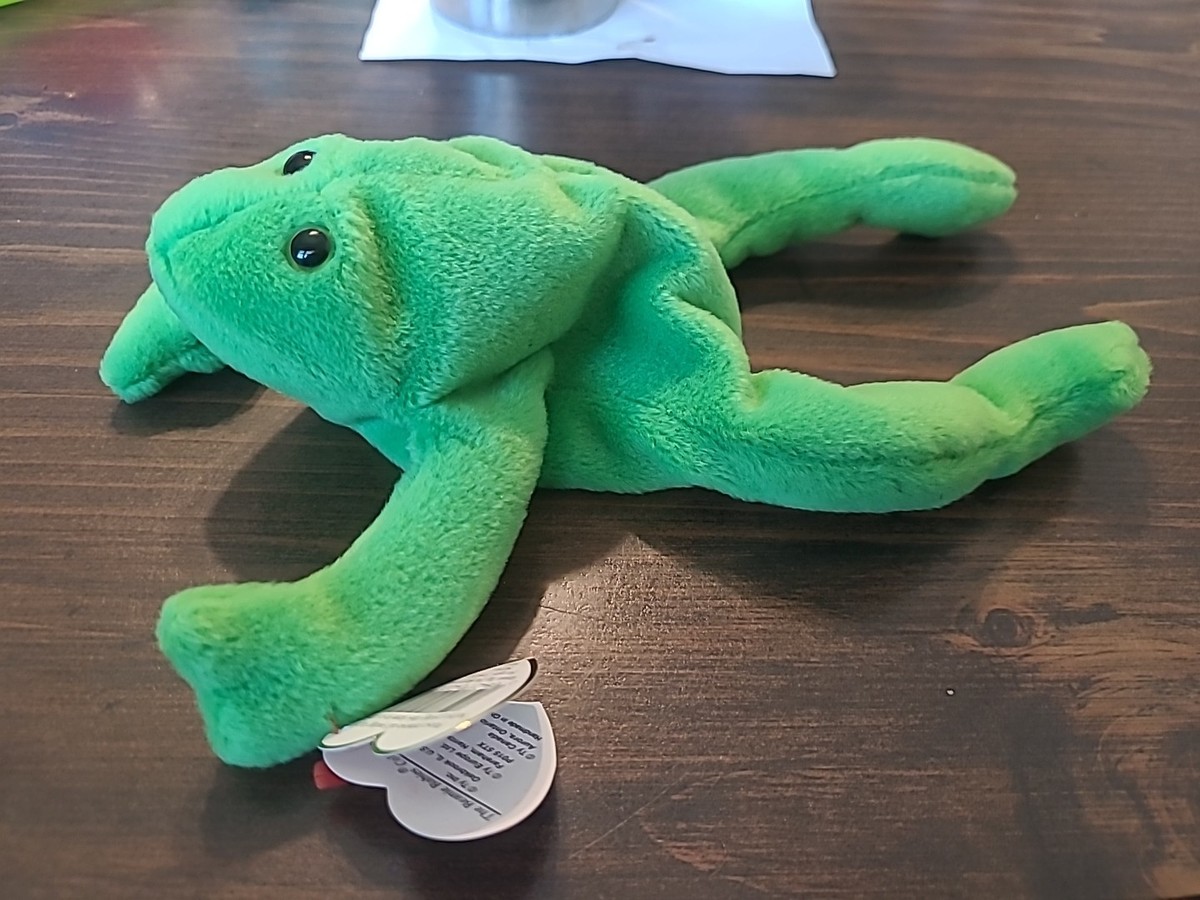 1993 LEGS THE FROG TY INC ORIGINAL BEANIE BABY RETIRED RARE WITH PVC PELLETS