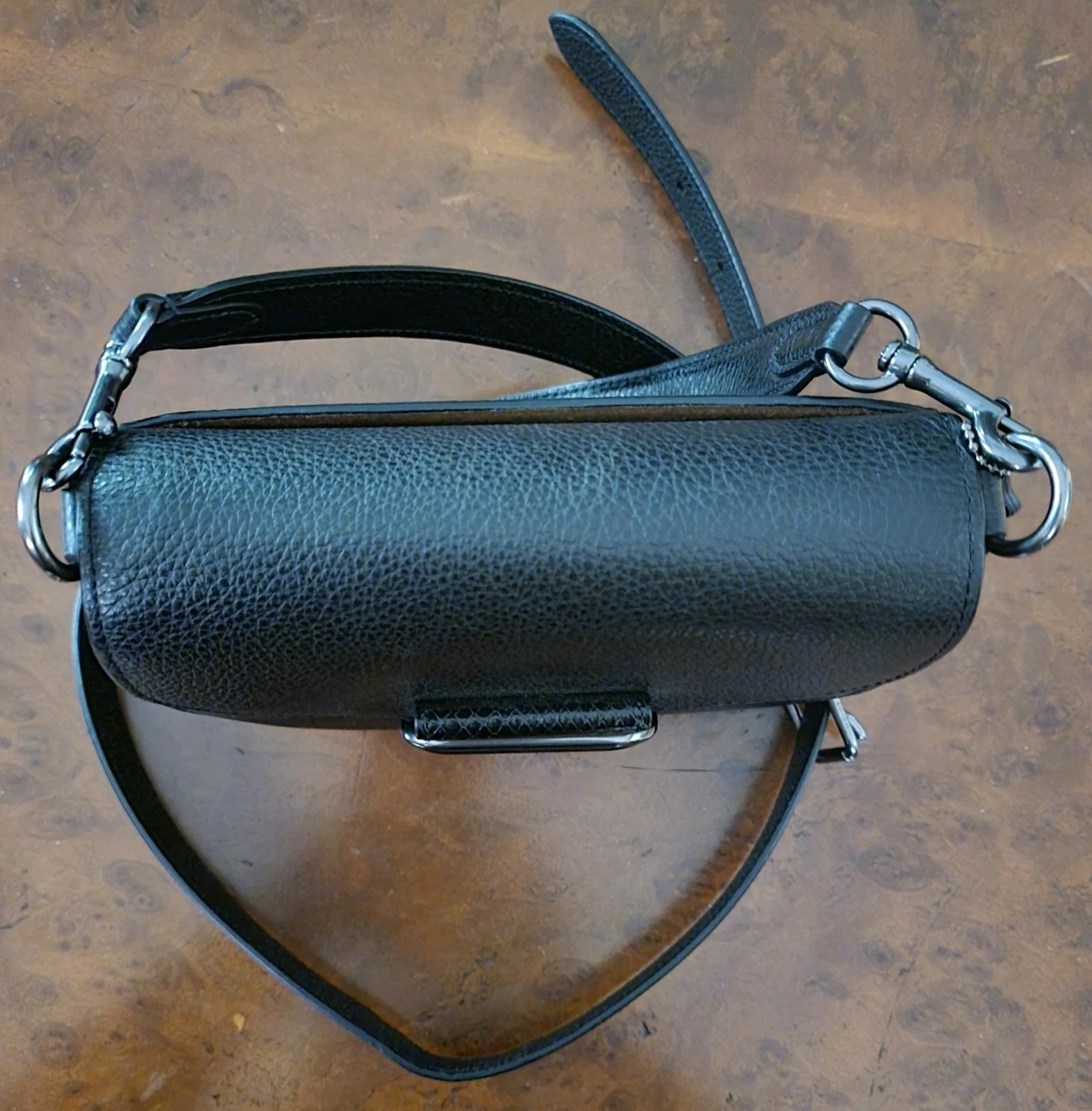 Borsa da sella Coach CG470 Morgan in raffinata pelle goffrata ciottoli e serpenti NERA