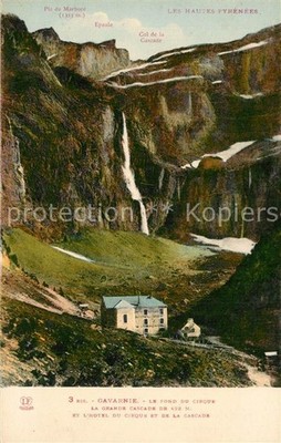 Gavarnie Hautes-Pyrenees Fond du Cirque Grande Cascade Hôtel