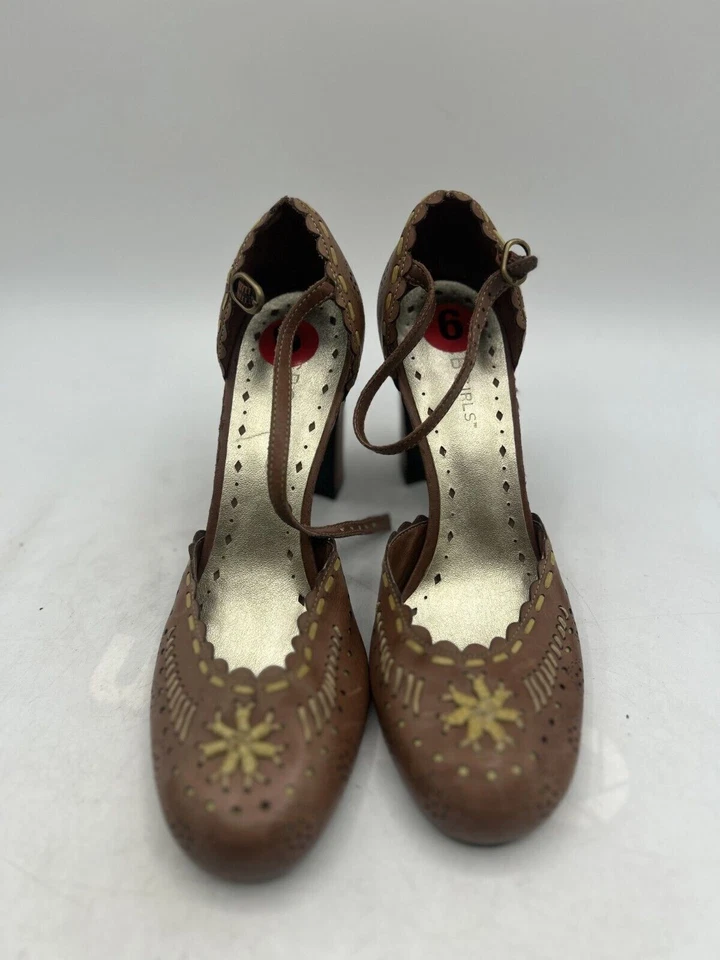 Zapatos de salón BCBGirls para mujer talla 6B cuero marrón bloque hebilla ajustable ojales Foto 2 de 4