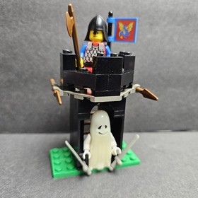 Vintage Lego Castle 1888 Black Knights Guard Shack 100% Complete 