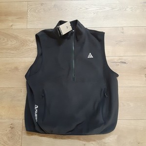 ☆週末値下げ！新品タグ付き！NIKE ACG WOLF TREE VEST Nike Acg