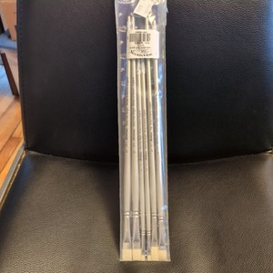 Lot of 6 Winsor & Newton Artisan Series Brushes, sizes 2, 8, 12 - two of each