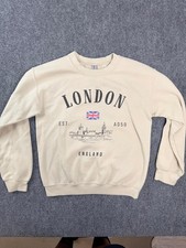 Gildan London England Graphic Sweatshirt S Beige Crewneck Heavy Blend