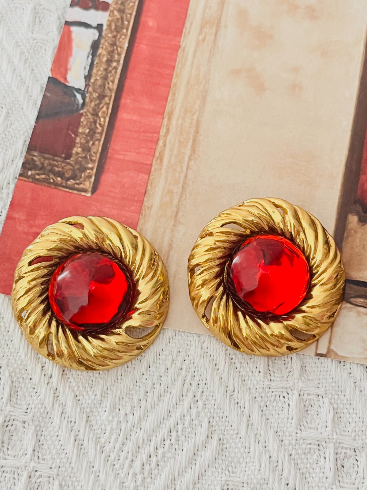 Yves Saint Laurent YSL Vintage Enorme Gripoix Rubino Cabochon Cerchio Clip Orecchini