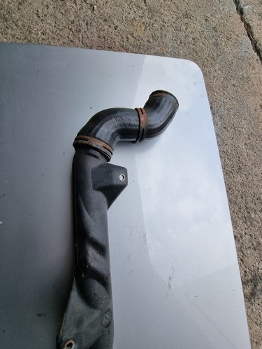 VW Golf 4 Cabrio 1,9 TDI Ladeluftrohr 1E0145762 C + D 1E0145840 B + C