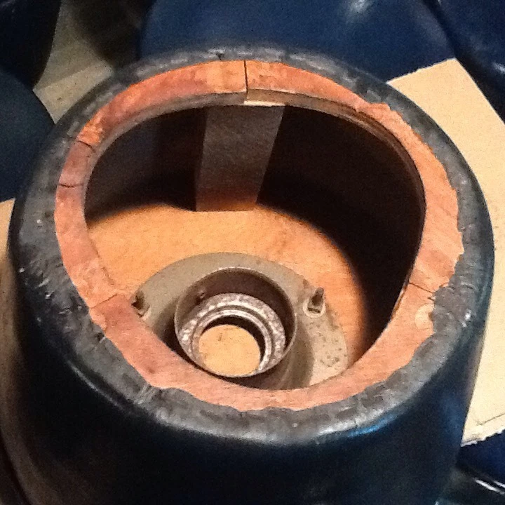 13 taburetes de bar retro estilo hongo 24" de colección - bases cromadas con asientos de 14" Foto 4 de 4