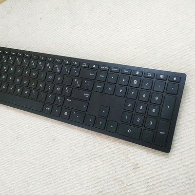 HP Pavilion 800 2.4G Wireless Keyboard and Mouse set | French