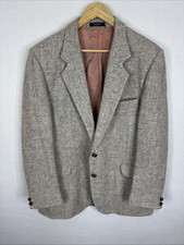 Harris Tweed Herringbone Sport Coat Blazer Men  s 44R Gray Beige Scotland