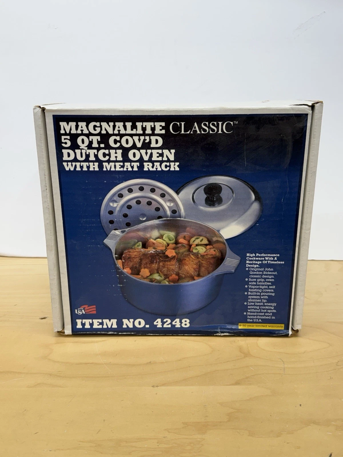 Vintage NOS Magnalite 4248 Made In USA 5 Quart covered Dutch Oven In Box!