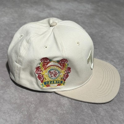 True Religion Men display picture 3