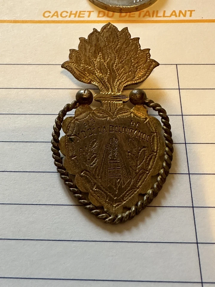 Ancien Ex Voto Cœur De Marie Laiton Doré Pendentif Reliquaire XIX Eme N10 - Photo 2/4