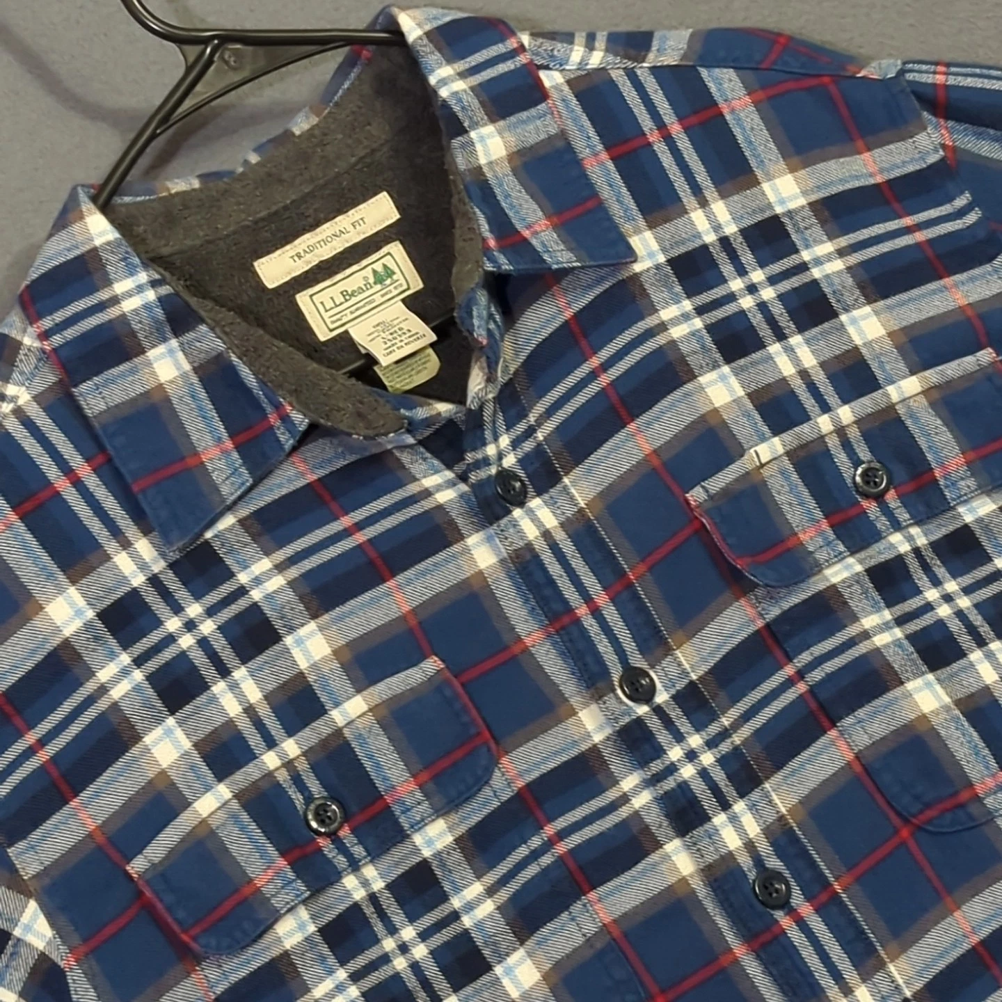 L.L. Bean Shirt Men's L Blue Plaid Fleece Lined Flannel Traditional Fit Shacket