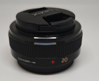 Panasonic Lumix G 20mm f/1.7 ASPH. Micro Four Thirds Lens (Black) H H020A