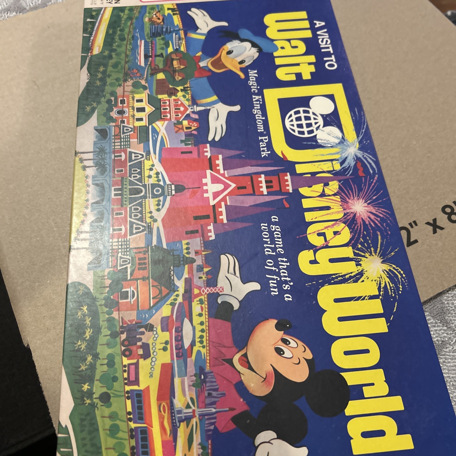A Visit To WALT DISNEY WORLD Magic Kingdom Park USAOPOLY Dis