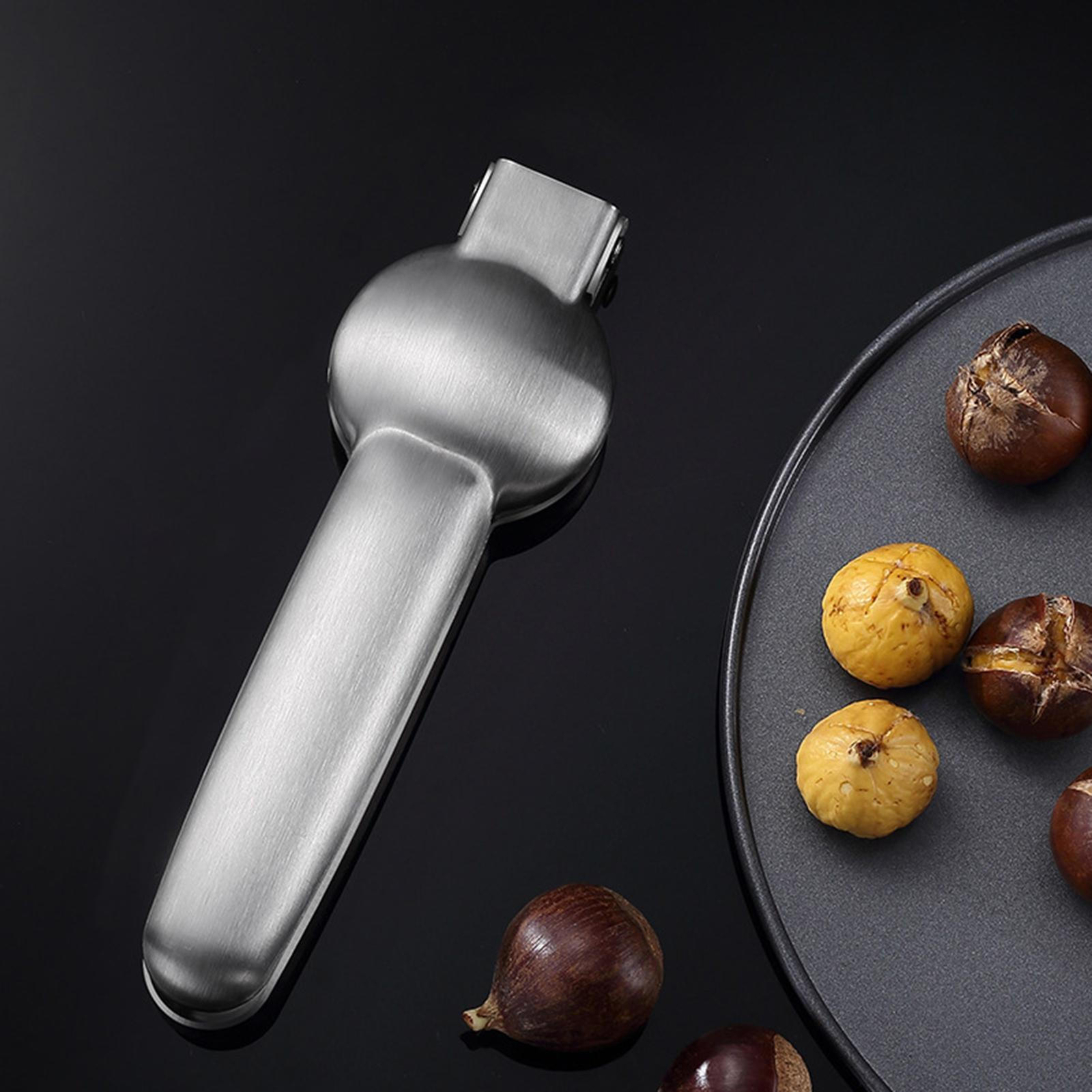 Walnut Cracker Anti Slip Grip Stainless Steel Nut Cracker Tool Chestnut