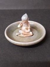 Wade.(Irish).Lucky Leprechaun -Crock of Gold on a Greeny/Blue Pin Tray.1956