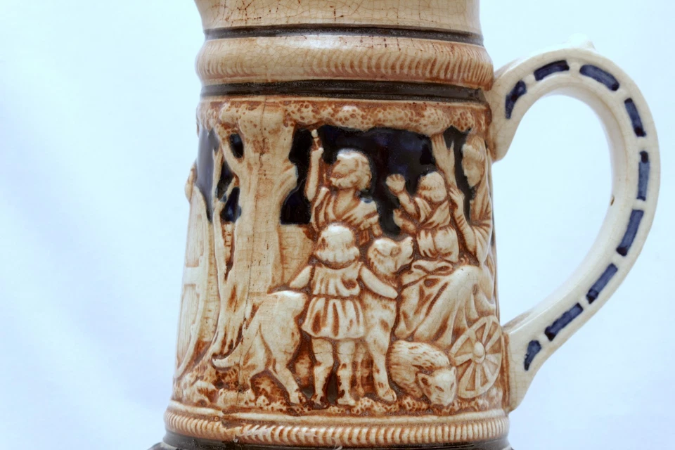 Antigua jarra grande de gres escena de caza para beber gran color hecha en Japón Foto 2 de 4