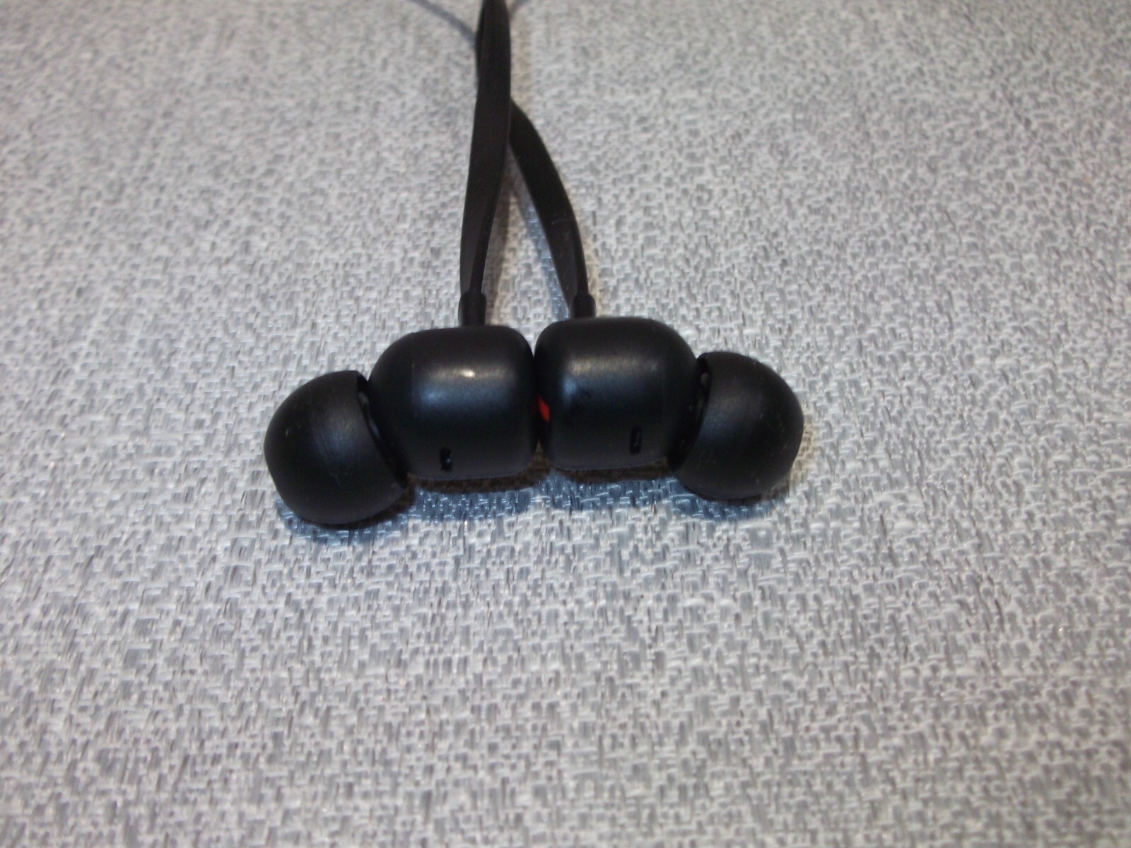 GENUINE BEATS FLEX By Dr. DRE A2295 WIRELESS BLUETOOTH EARPHONES